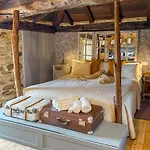 Complejo Rural Lar De Vies Kır Evi A Pontenova