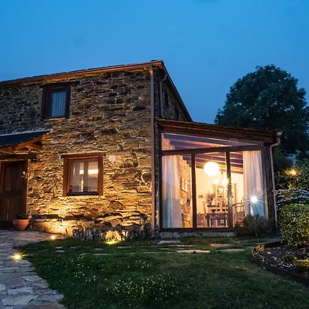 Complejo Rural Lar De Vies Country house