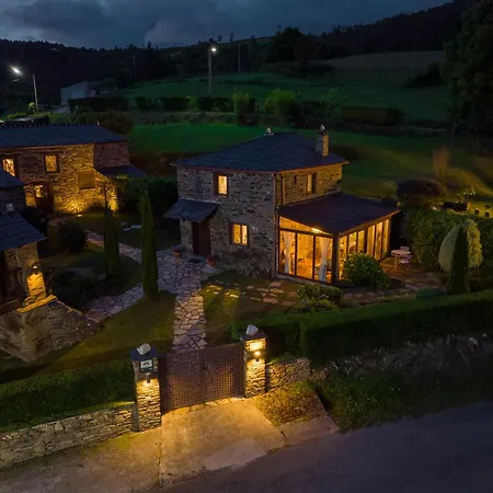 Complejo Rural Lar De Vies Landhaus *