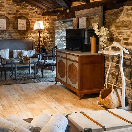 Complejo Rural Lar De Vies