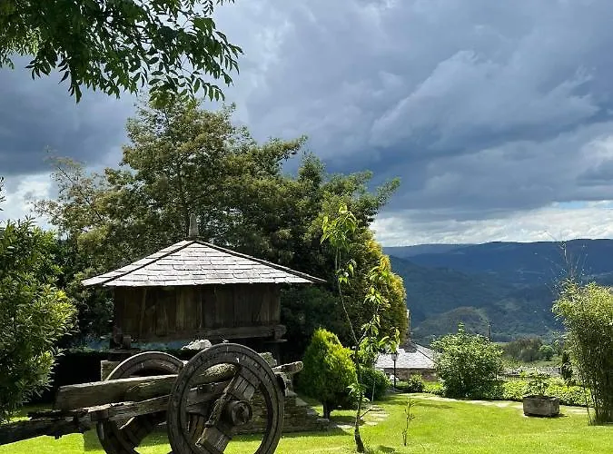 Complejo Rural Lar De Vies